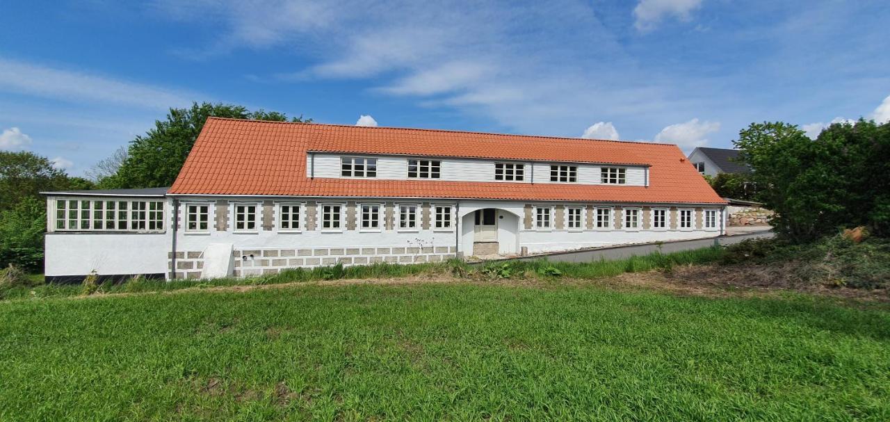 Hos Molsgaarden Acomodação com café da manhã Knebel Exterior foto