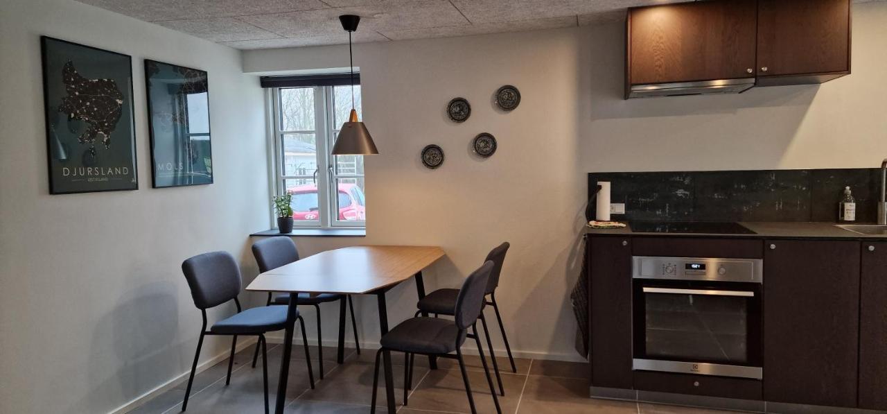 Hos Molsgaarden Acomodação com café da manhã Knebel Exterior foto